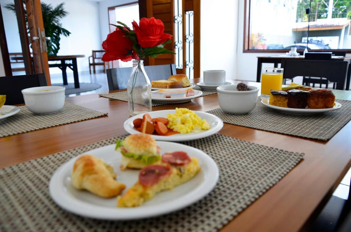 Hotel Bertell Inn ペネド エクステリア 写真